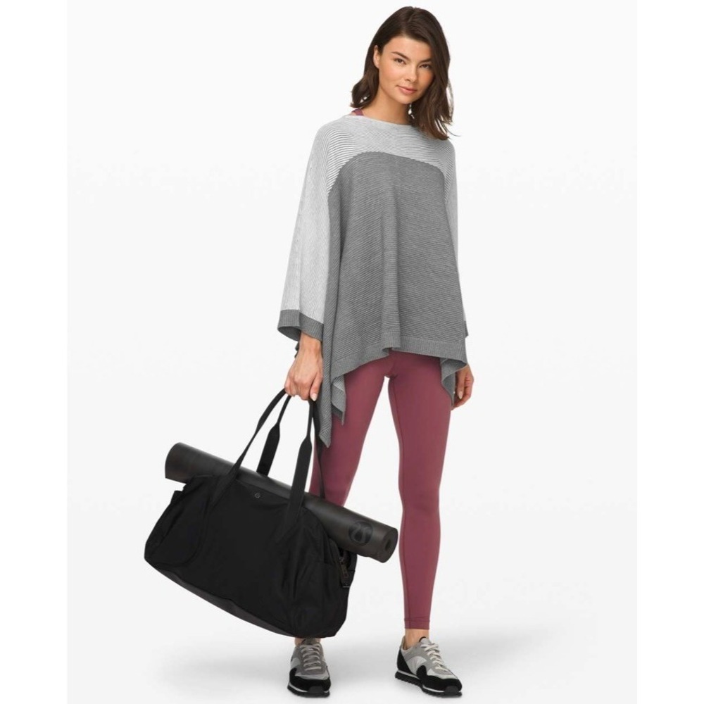 LULULEMON It All Lines Up Poncho Heathered Core Ultra Light Grey Medium Grey O/S - Picture 5 of 14